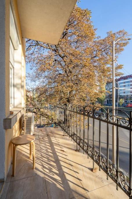 Stylish Stay - 2Bdr, 2Bthr+ Free Parking Sofia Exterior foto